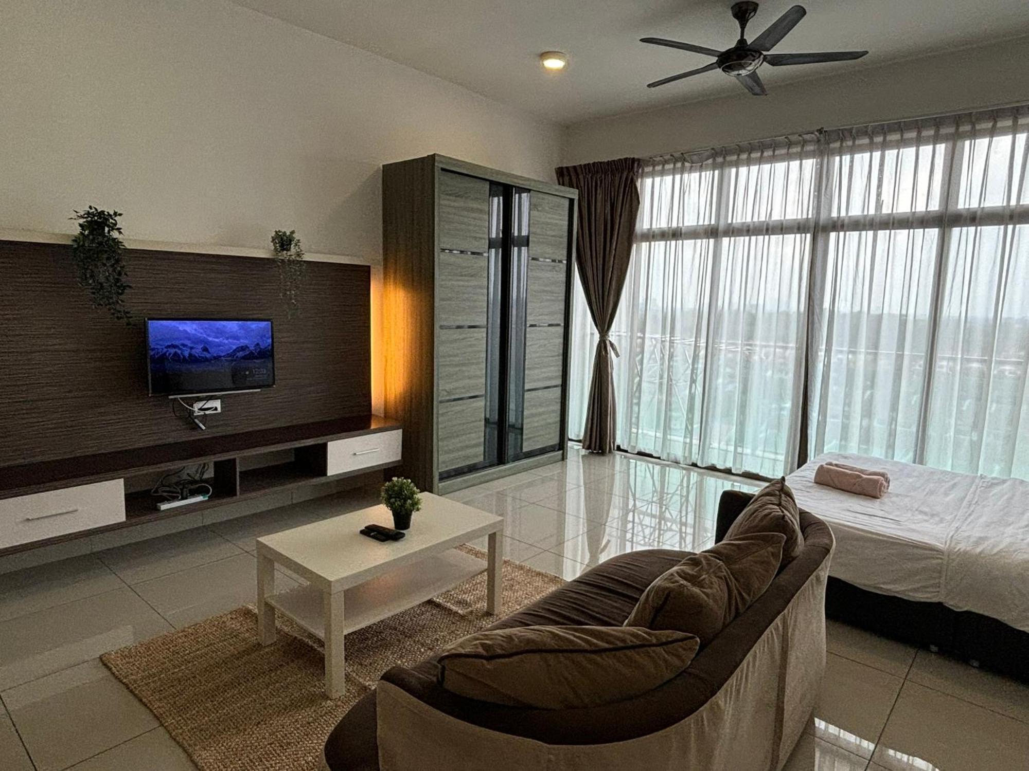 Apartment Mount Austin #palazio B2 Super View 1-2pax #mspro *